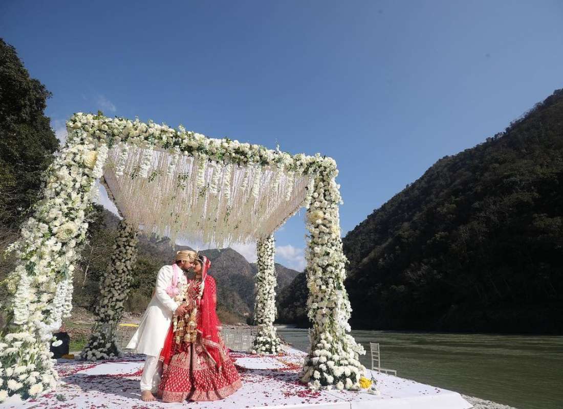 Heval River Luxury Wedding Resort